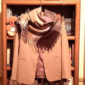 A Calvin Klein Blazer Size 4 in Camel. How many ways Can You Wear It?